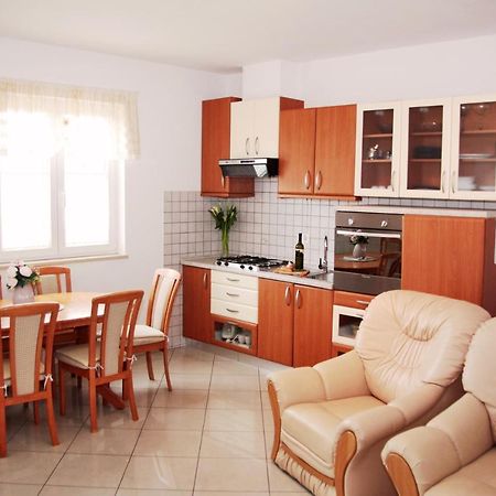 Apartment Matika, Terrace Apartment 10 Minutes Walk From Center Rovinj Zewnętrze zdjęcie